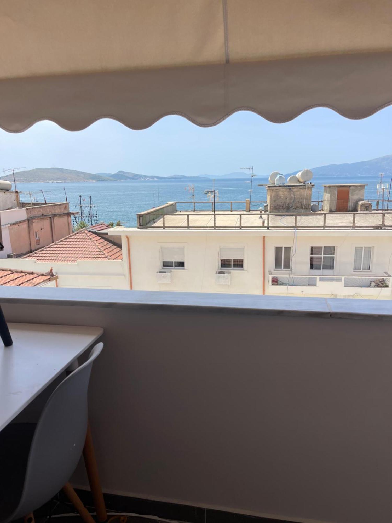 Aries Apartments Saranda Oda fotoğraf